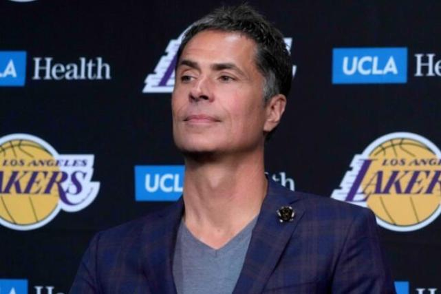 曝湖人瞄准神秘目标！愿用威少+两首轮换 不会引进欧文特纳希尔德