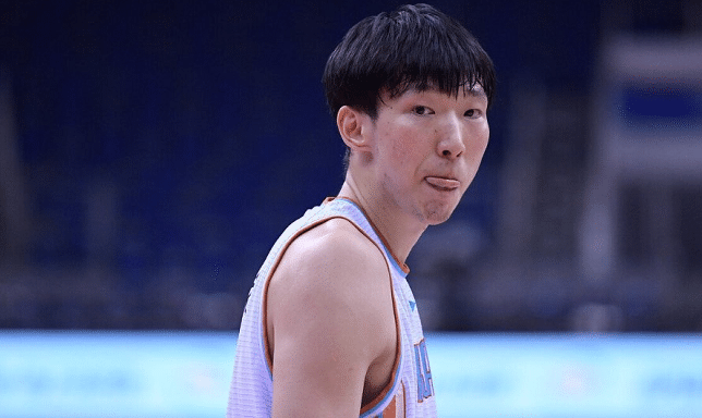 周琦事件发酵！马健解读：球员青春有限，争取价值最大化天经地义