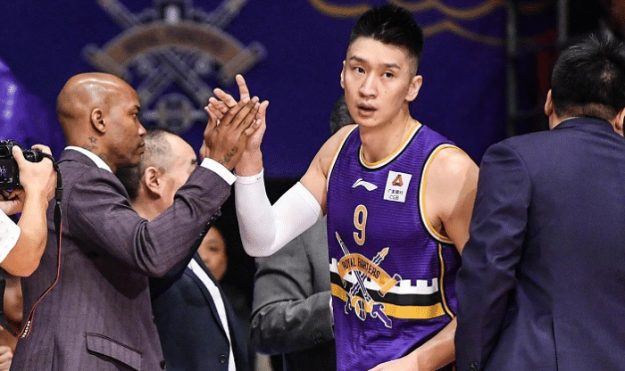 孙悦正式退役！马布里发文致敬，太催泪：怀念与你共同奋战的日子