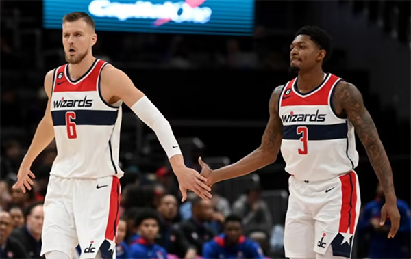 奇才新赛季前瞻：普尔和库兹马率队开启重建 目标摆烂冲击状元签