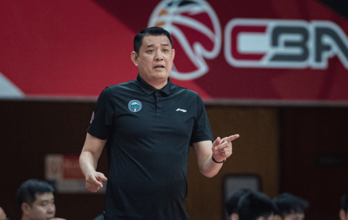 山东男篮巨变，巩晓彬离任，宫鲁鸣担任总经理，新主帅人选揭晓