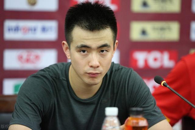 赵继伟值一个顶薪吗？别再对周琦有幻想了，弗格给出答案