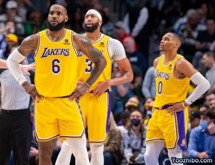 湖人三巨头都该交易？专家恳求交易詹姆斯 美媒列威少3换2交易方案