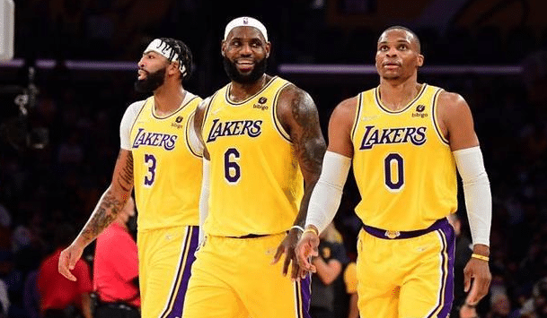 湖人新16人大名单出炉：交易威少5进5出阵容大变 詹眉领衔冲季后赛