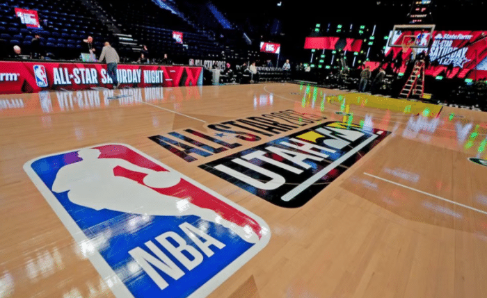 揭秘全明星赛内幕：东西部球星分开训练 中场致敬詹皇加冕得分王