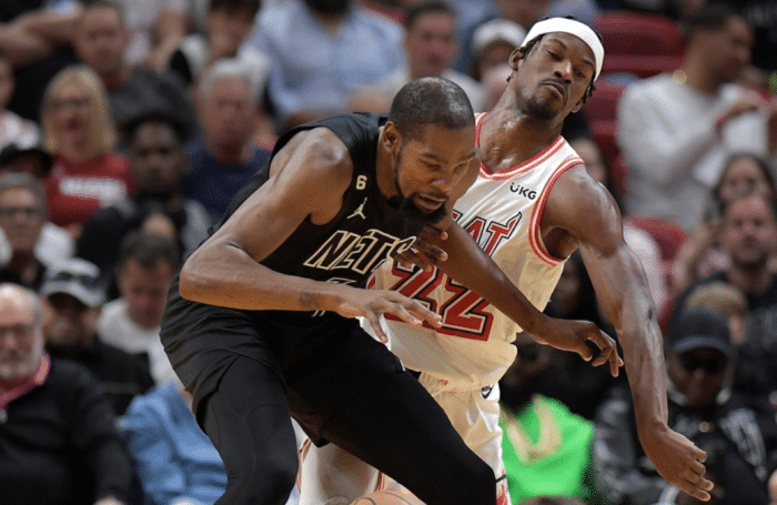 曝杜兰特预计伤停一个月 更多球星伤情：詹姆斯休战浓眉或2周后复出