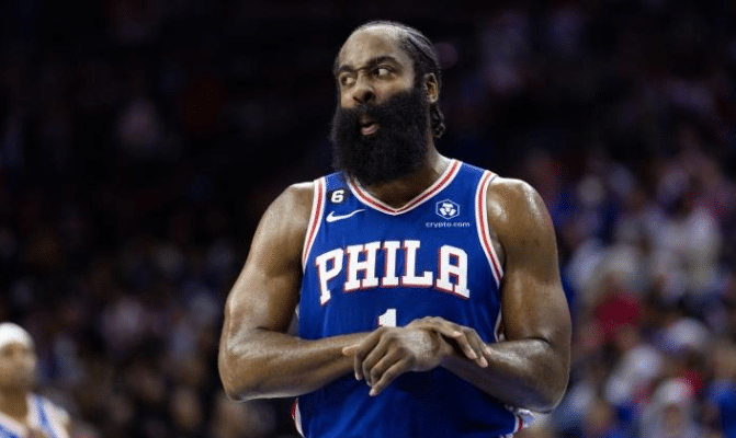 哈登或复出战火箭：伤后首次参加五对五训练 重返火箭主场加练一幕曝光