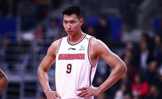 河南灾情引关注！CBA众星发文祈福，易建联周琦等高呼：河南挺住