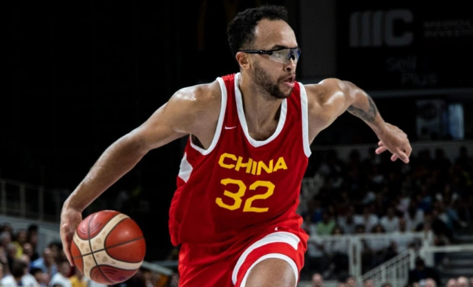 李凯尔表态想改穿1号：透露寻求换号真因 今天恢复训练备战塞尔维亚