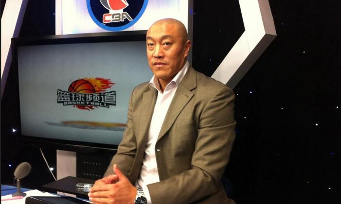 三消息，易建联前往诸暨加油，马健看好辽篮夺冠，曾凡博U19虐菜