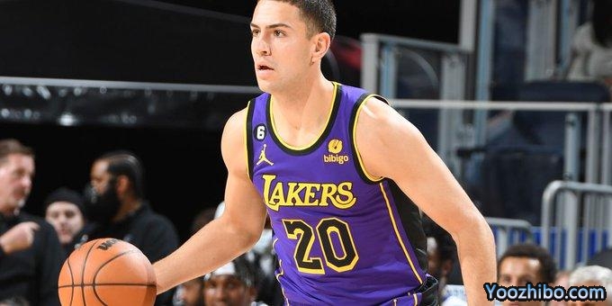 湖人又遭打击：官宣神射右脚应力性骨折 因伤至少伤停4周