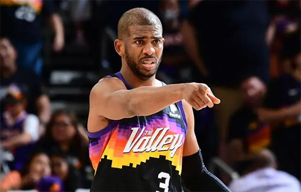 售价800万美元！保罗已卖掉菲尼克斯豪宅 第19年联手库里冲击总冠军