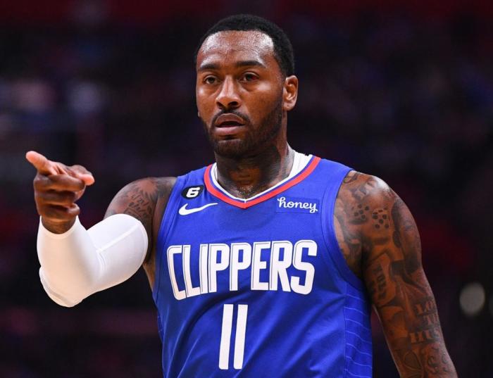 火箭官宣连裁两人：沃尔被裁后再次失业 格林1年200万签约骑士