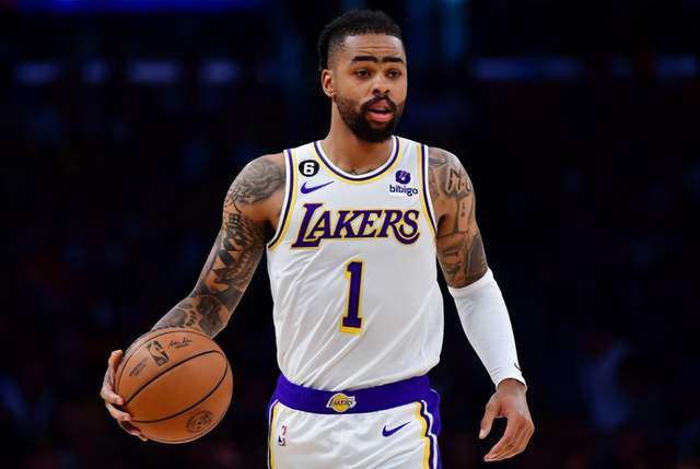 3000万场均6分！湖人漏勺还疯狂埋怨，不满沦为替补，今夏恐离队