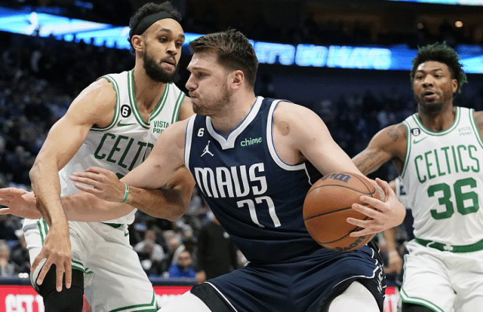 东契奇23中7提前放弃：捂嘴咳嗽一度离场 带伤坚持无奈7连胜遭终结