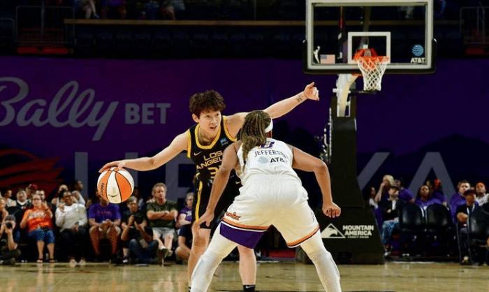 与国家队有关！火花裁掉杨力维，必须参加亚洲杯，未来继续追梦