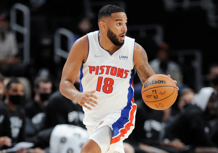 勇士底薪签下约瑟夫：又签后卫真因曝光 库里领衔12人冲冠名单