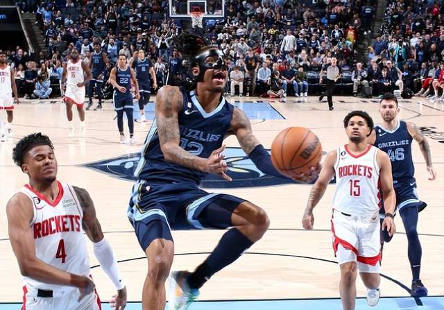 37分惨案！NBA新贵创28年神迹，狂刷5大纪录，神射10三分打爆火箭