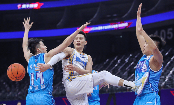 7战6胜！首钢有机会反超广东，林书豪信心爆棚：剑指季后赛