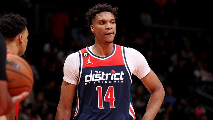 太阳官宣3换3交易达成: 正式续约奥科吉 杜兰特领衔15人冲冠名单