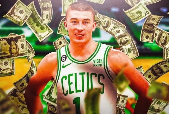 NBA疯狂一夜！3千万先生出炉，三巨头首度合体，哈登处境尴尬