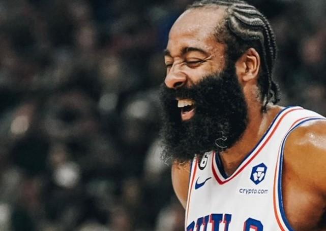 三分命中率超四成！哈登迎来外线最准一季：生涯首冠就在今年？