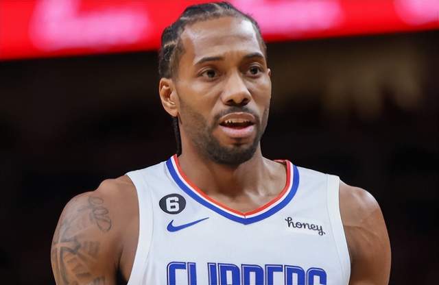 西部首轮火爆对决！昔日FMVP单挑三巨头，1.9亿最贵巨舰恐沉没