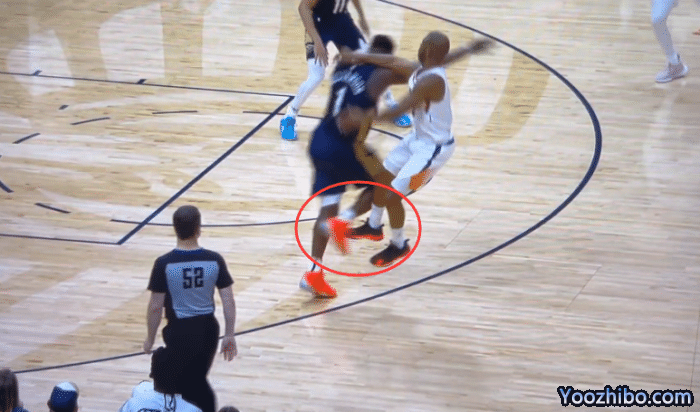 保罗踢腿锡安自食恶果：被球迷怒喷垃圾 冲突真相他肘击老六一幕曝光