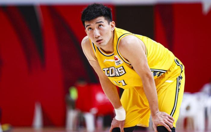 CCTV直播！季后赛卡位战，广厦大战北京，胡金秋冲击MVP