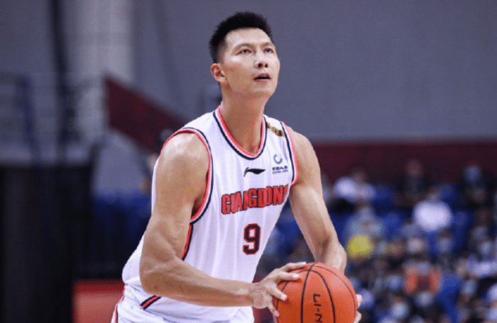 14分逆转！周鹏33分获本场MVP，广东胜福建，任骏飞补篮杀死比赛