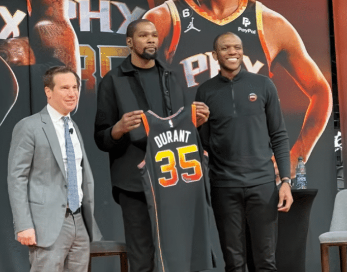 杜兰特太阳首秀日期出炉：目标7天后伤愈复出 超级四巨头冲击总冠军