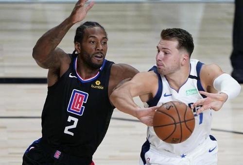 反向毒奶？知名詹黑罕见支持湖人，卢指导神逻辑又上线了！