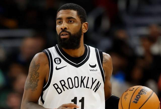 大反转！NBA总裁亲自劝说，欧文将正式认错，篮网迎回麻烦