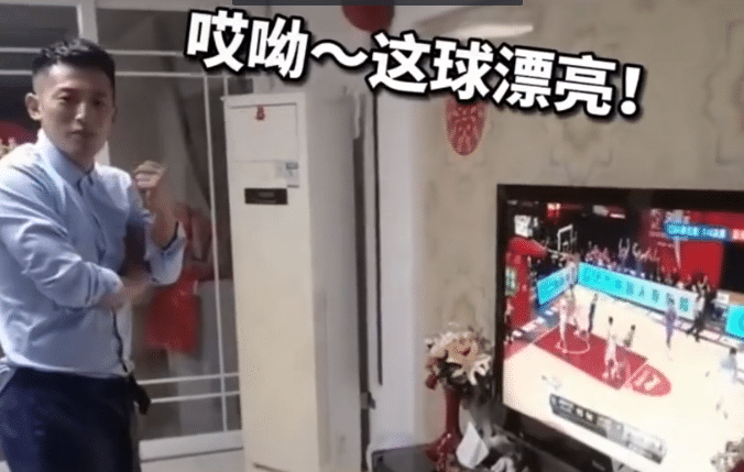 篮球大于一切？洞房花烛夜新郎选择看CBA半决赛，遭新娘吐槽