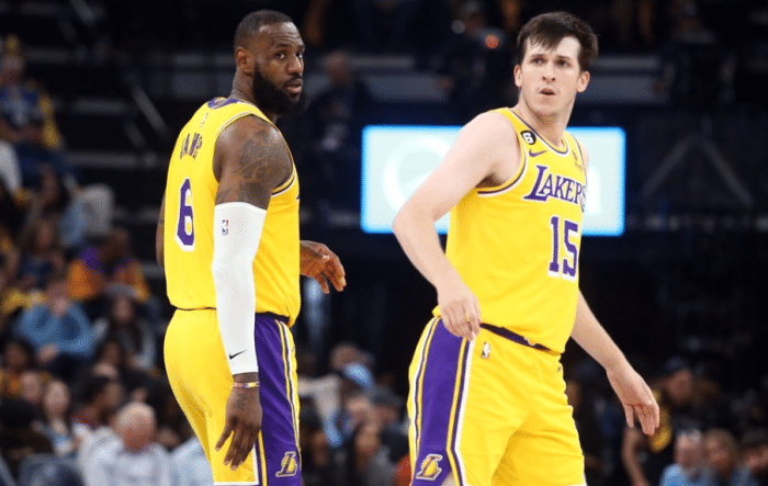 详解湖人G5输球原因！哈姆回应提前换下詹姆斯：我们需要他统治G6