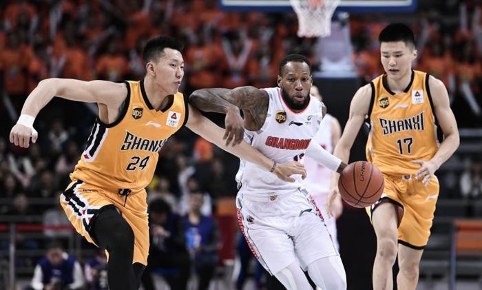 杨鸣未雨绸缪！加强版史蒂芬森进入辽篮视线，与球队颇有渊源