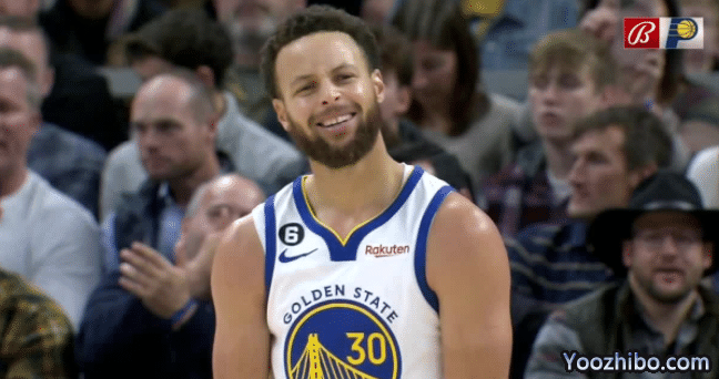 库里半场27分勇士仍落后20分：累得直喘粗气 一脸沮丧真尽力了