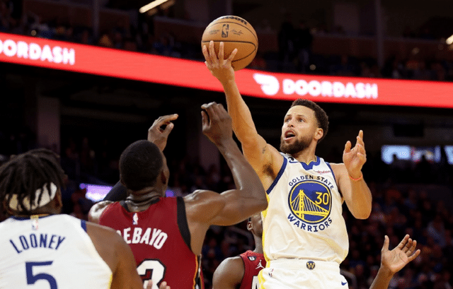 卫冕冠军爆冷溃败！客场0胜4负连输弱旅，场均狂丢121分倒数第2