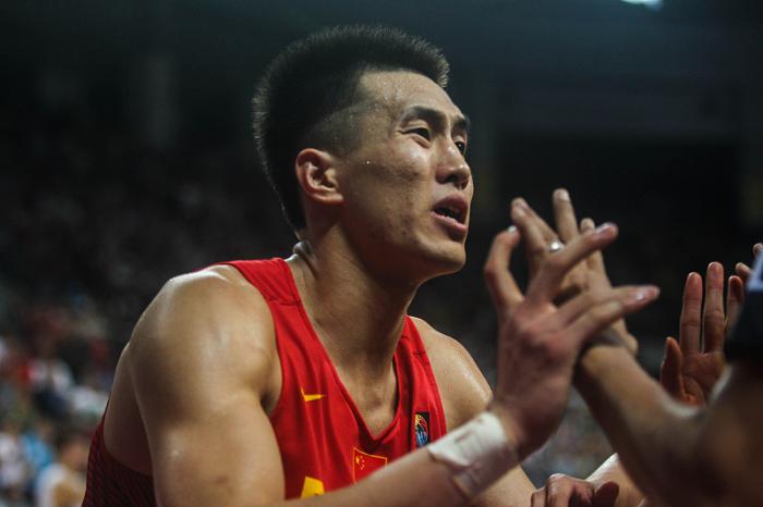 先等姚明表态？18岁CBA小将受邀参加耐克峰会，郭艾伦阿联都曾参加