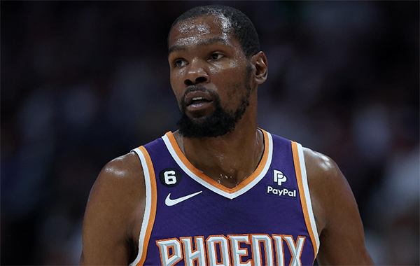 太阳双巨半场34分：杜兰特卡死艾顿太狠 杜布主导23-2打爆对手